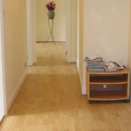 Image 2 - 31 Hamilton Terrace, London, NW8 9RG, United Kingdom - Apartment for rent