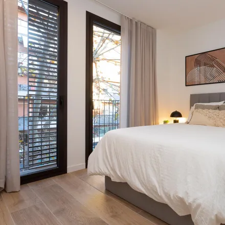 Rent this 2 bed apartment on Carrer Lope de Vega in 95, 08005 Barcelona