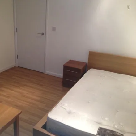 Image 2 - Ducaine Apartments, Merchant Street, London, E3 4PG, United Kingdom - Room for rent