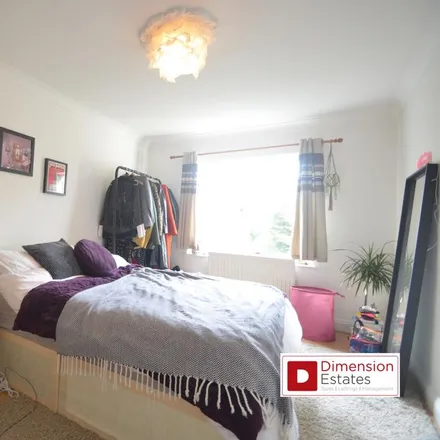 Image 3 - Chippendale Street, Clapton Park, London, E5 0AZ, United Kingdom - Room for rent