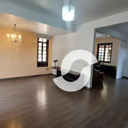 Buy this 3 bed house on unnamed road in Centro, São Gonçalo - RJ