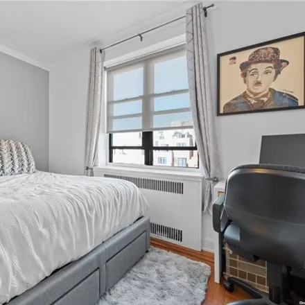 Image 9 - 25-40 31st Avenue, New York, NY 11106, USA - Apartment for sale