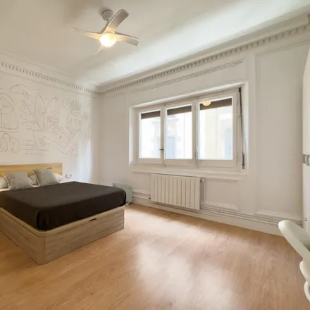 Rent this 7 bed room on Carrer de les Jonqueres in 4, 08003 Barcelona