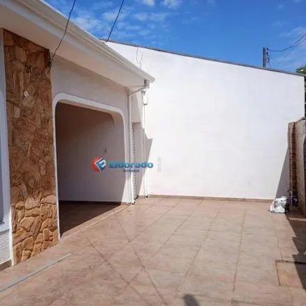 Buy this 3 bed house on Rua Lamartine Babo in Vila do Sol, Sumaré - SP