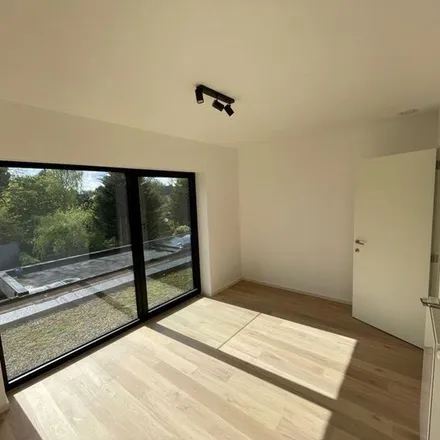 Rent this 3 bed apartment on Kalanjebulk in 9000 Ghent, Belgium