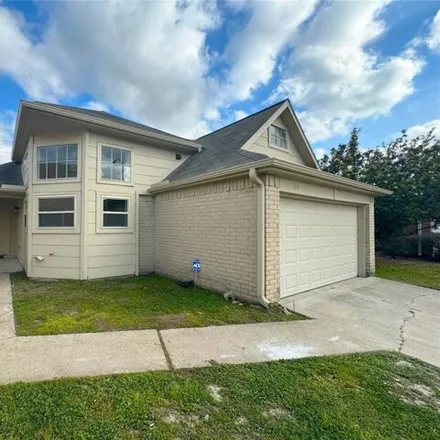 Rent this 3 bed house on North Eldridge Parkway in Harris County, TX 77065