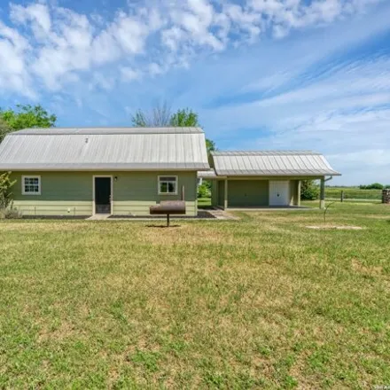 Image 4 - 7027 Huber Road, Seguin, TX 78155, USA - House for sale