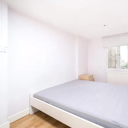 Image 3 - Agincourt Road, Maitland Park, London, NW3 2PA, United Kingdom - Apartment for rent