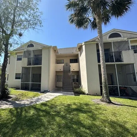 Rent this 2 bed condo on 899 Cypress Park Way in Crystal Lake, Deerfield Beach