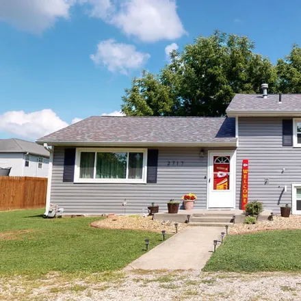 Buy this 3 bed house on 2717 South Ingram Avenue in Sedalia, MO 65301