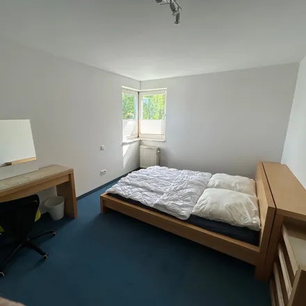 Rent this 3 bed apartment on Saarner Straße 78 in 47269 Duisburg, Germany