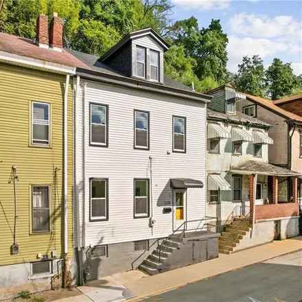 Image 1 - 1234 High Street, Pittsburgh, PA 15212, USA - House for sale