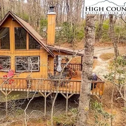 Buy this 2 bed house on 754 Lake View Trail in Ashe County, NC 28626