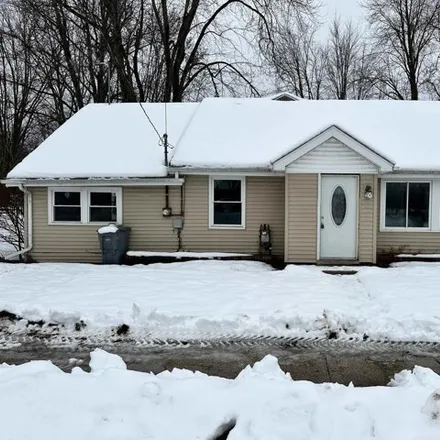 Buy this 3 bed house on 272 Tonkin Street in Beaverton, Gladwin County