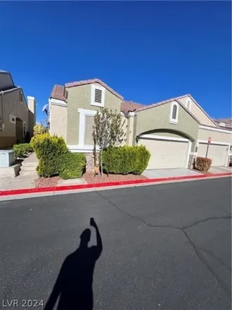 Rent this 3 bed house on Badlands Golf Club in 9119 Queen Charlotte Drive, Las Vegas