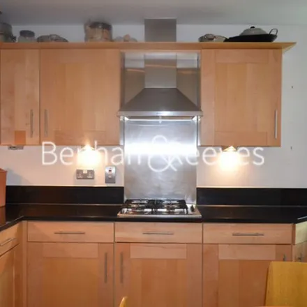 Image 5 - Beckford Close, London, W14 8TX, United Kingdom - Apartment for rent