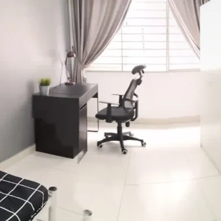 Rent this 1 bed apartment on Jalan Penggawa 15/2 in Bandar Mahkota Cheras, 43200 Kajang Municipal Council