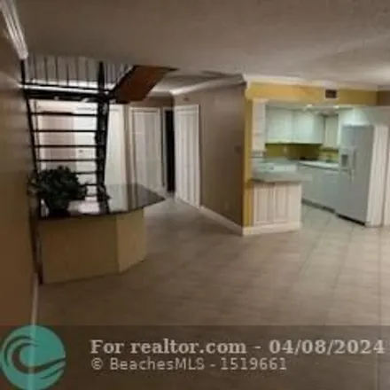 Image 4 - 1232 Twin Lakes Drive, Coral Springs, FL 33071, USA - Townhouse for rent