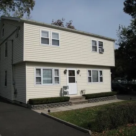 Rent this 2 bed house on 78 Van Winkle Place in New Market, Piscataway Township