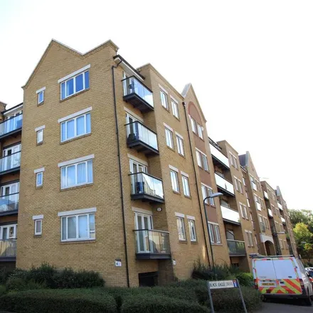 Rent this 2 bed apartment on Black Eagle Drive in Swanscombe, DA11 9AW