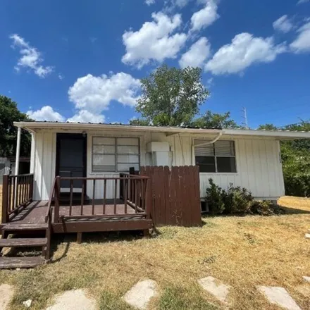 Rent this 2 bed house on 1718 Jones Rd in Highlands, Texas