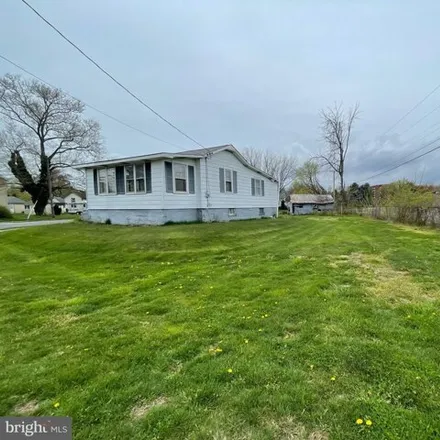 Buy this 2 bed house on 3 Atlantic Road in Penn Beach, Pennsville Township