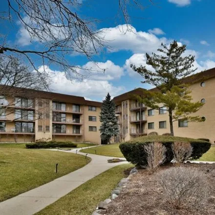 Buy this 2 bed condo on Norridge Commons in 7116 Cullom Avenue, Norridge