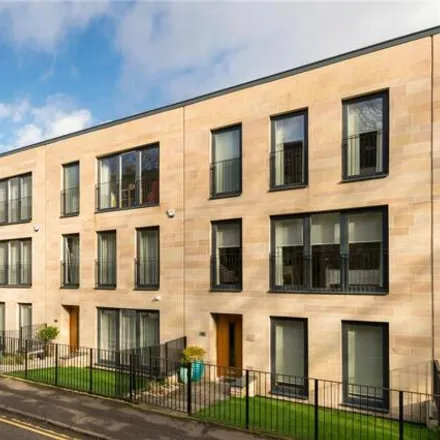 Buy this 4 bed townhouse on Hamilton Drive in North Kelvinside, Glasgow