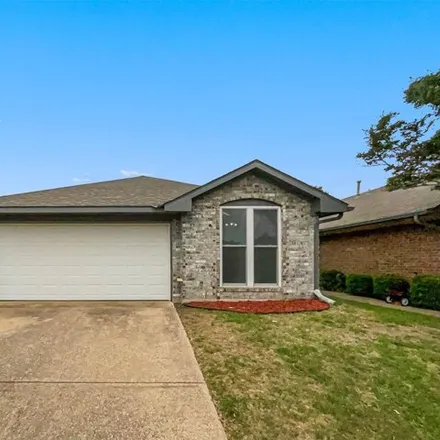 Buy this 3 bed house on 5057 Hearthcrest Drive in Garland, TX 75044