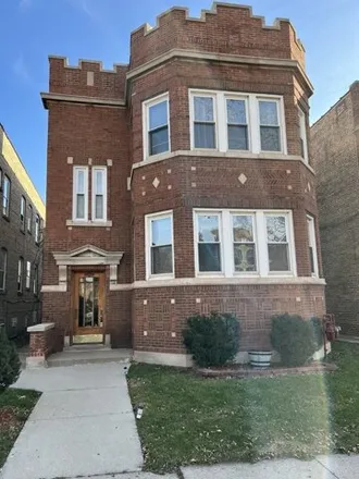 Rent this 3 bed house on 8237 South May Street in Chicago, IL 60620