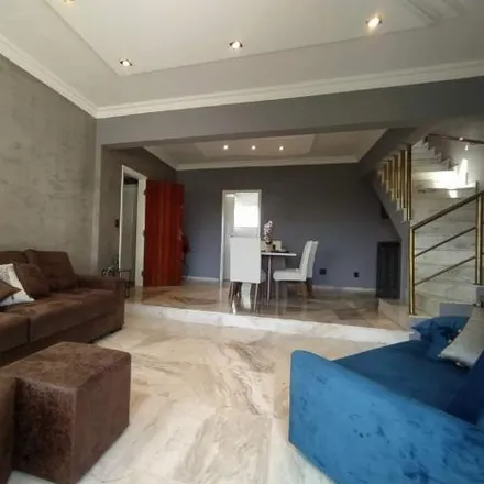 Buy this 5 bed apartment on Rua Ramalhete in Cruzeiro, Belo Horizonte - MG
