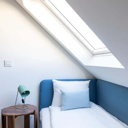Rent this 2 bed apartment on Rue Neuve - Nieuwstraat 128 in 1000 Brussels, Belgium