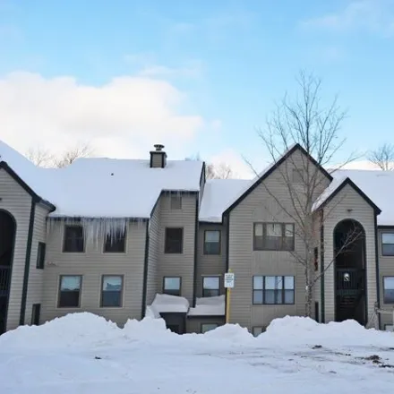 Buy this 3 bed condo on 25 Fowler Road in Ludlow, Windsor County