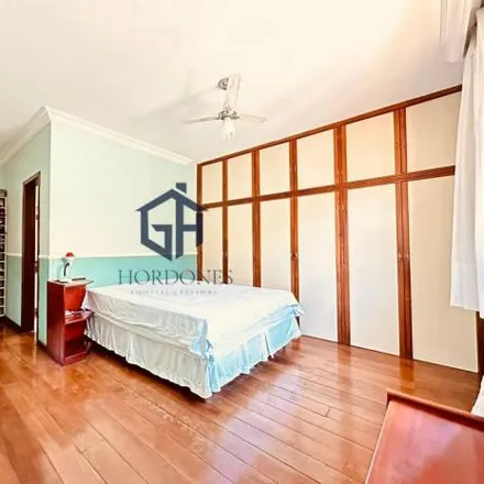 Buy this 3 bed house on Rua Josino de Brito in Santa Amélia, Belo Horizonte - MG