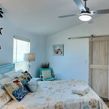 Rent this 2 bed house on Port Aransas in TX, 78373
