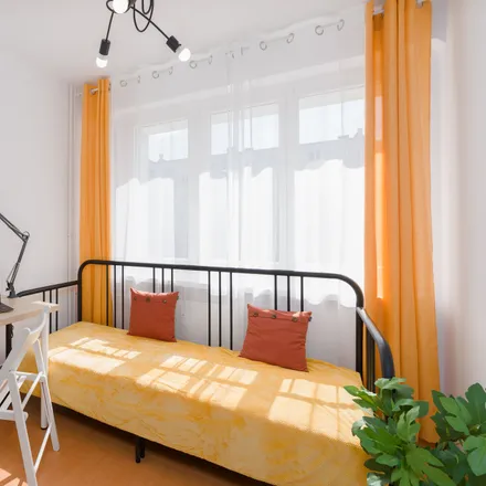 Rent this 2 bed room on 31 in 61-294 Poznań, Poland
