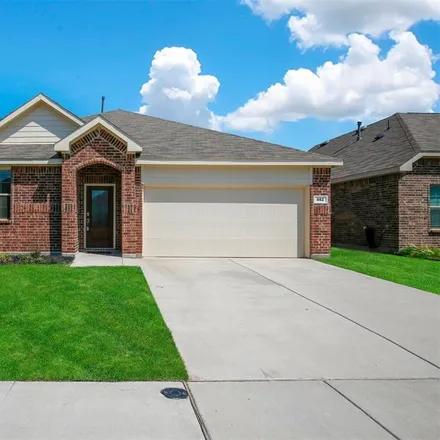 Buy this 4 bed house on Ridgeback Trail in Fort Worth, TX 76052