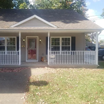 Buy this 3 bed house on 616 Crittenden Street in Owensboro, KY 42303