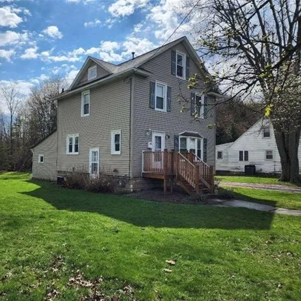 Buy this 3 bed house on 110 Charlotte Street in Village of Newark, NY 14513