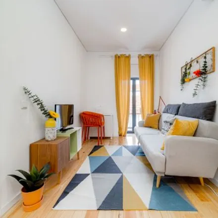 Rent this 2 bed apartment on Rua de Coelho Neto 40 in 36, 4000-215 Porto