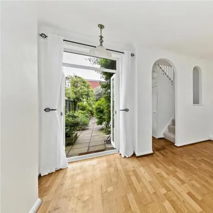 Image 3 - South Western Road, London, TW1 1LQ, United Kingdom - House for rent