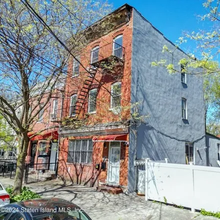 Image 1 - 67 Van Duzer Street, New York, NY 10301, USA - House for sale