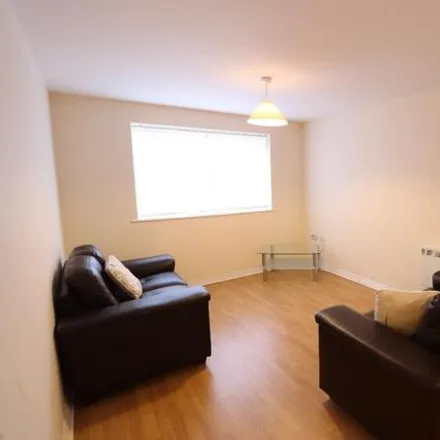 Image 2 - Hollins Court, Kenneth Close, Knowsley, L34 5NG, United Kingdom - Room for rent
