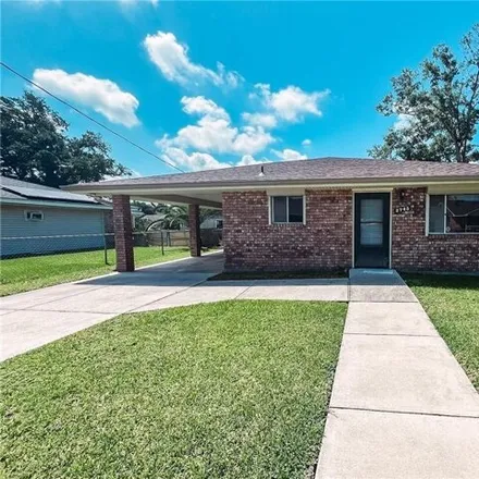 Rent this 3 bed house on 2745 Annette Drive in Estelle, Marrero