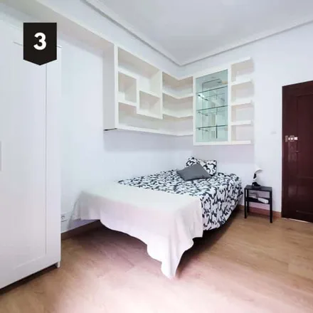 Rent this studio room on Avenida de Ramón y Cajal / Ramón y Cajal etorbidea in 58, 48014 Bilbao