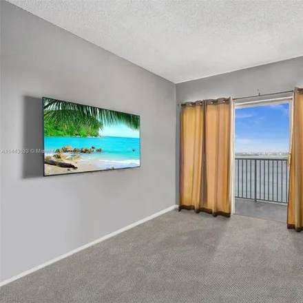 Image 4 - Arlen House, 158th Street, Sunny Isles Beach, FL 33160, USA - Condo for sale