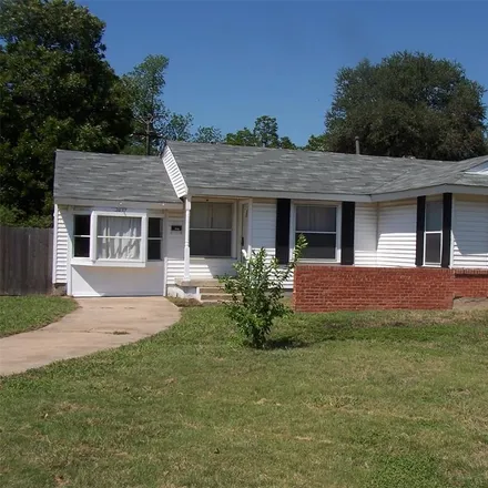 Buy this 3 bed house on 2015 Centerville Road in Dallas, TX 75218