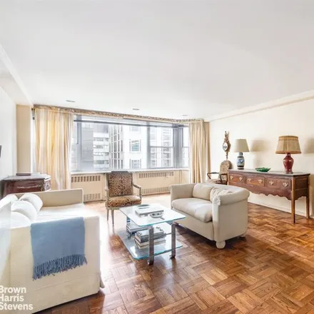 Buy this studio apartment on 110 EAST 57TH STREET 17D in New York
