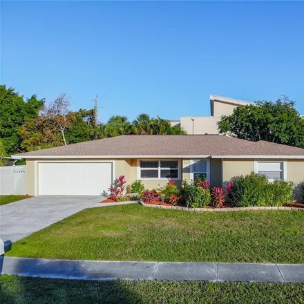 Buy this 3 bed house on 7125 Antigua Place in Gulf Gate Estates, Sarasota County