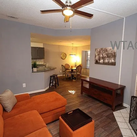 Image 5 - Austin, Pond Springs, TX, US - Apartment for rent